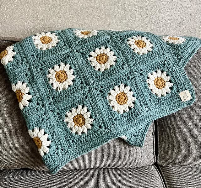 Daisy Granny Square Blanket pattern